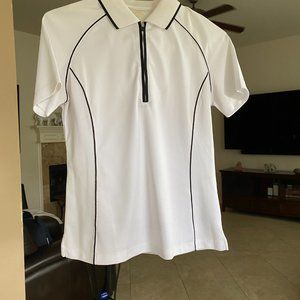 two blouse to play golf or for any occasion of the day